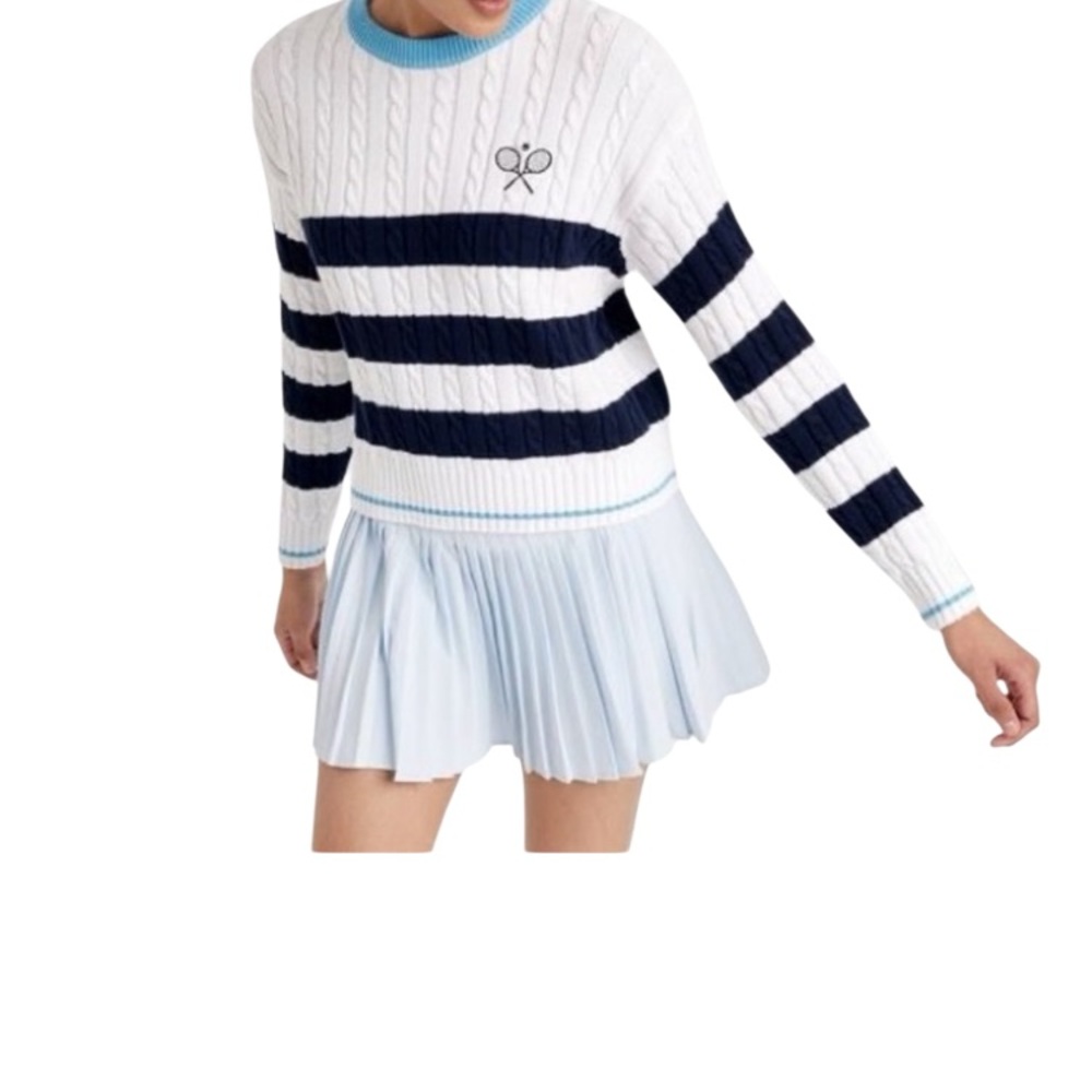 Striped Blue and White 100% Cotton Cable-Knit Tennis Sweater Small